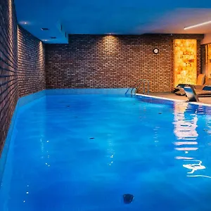 **** Hotel Almond Business & By Grano Polen